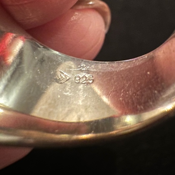 Silpada Sterling Silver and Freshwater Pear ring - Picture 5 of 6